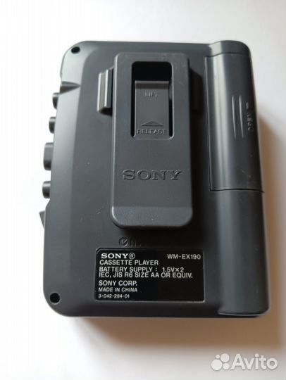 Кассетный плеер Sony walkman WM-EX190