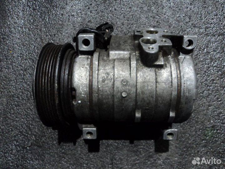 Компрессор кондиционера Jeep Liberty KJ