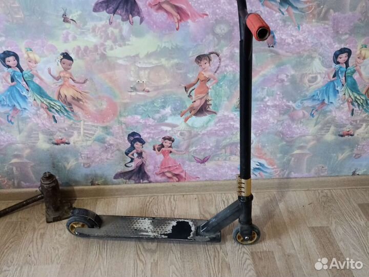 Трюковой самокат