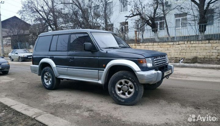 Салон mitsubishi pajero 2