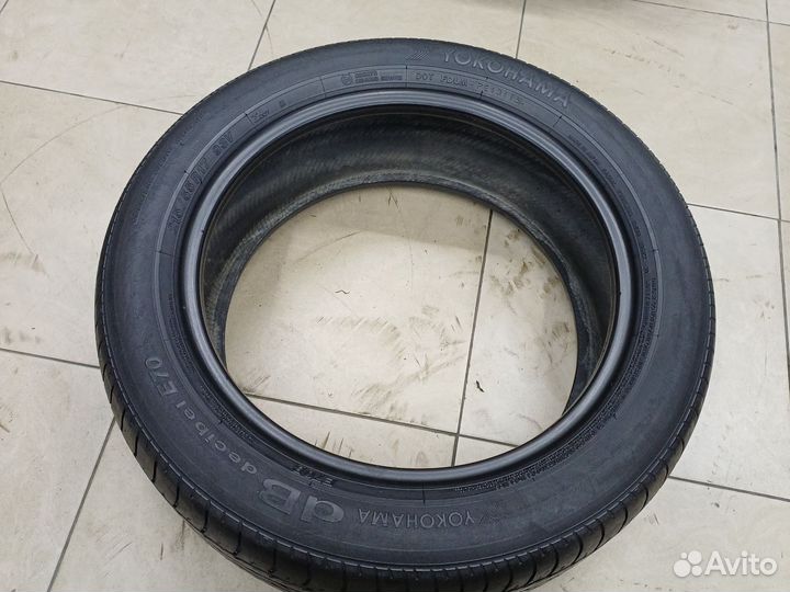 Yokohama BluEarth E70 215/55 R17 93V