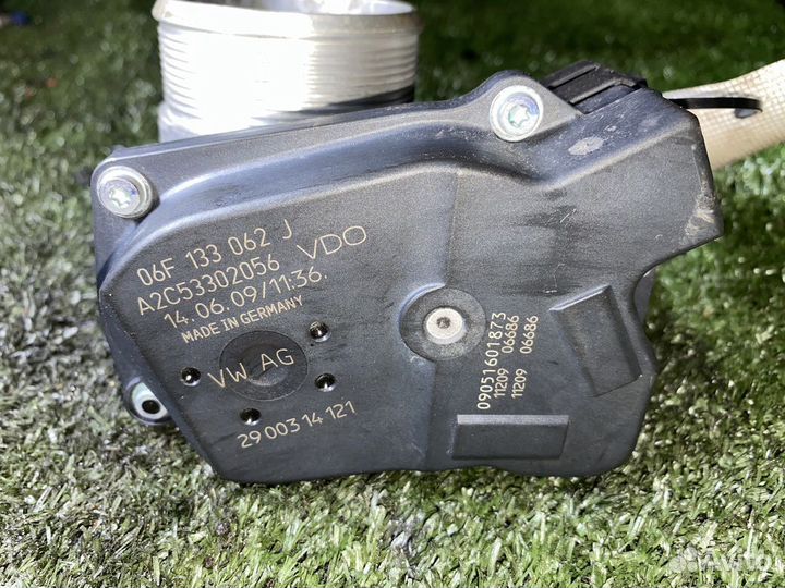 Заслонка дроссельная cdnc Audi A5 8T A4 B8 8T 8K2