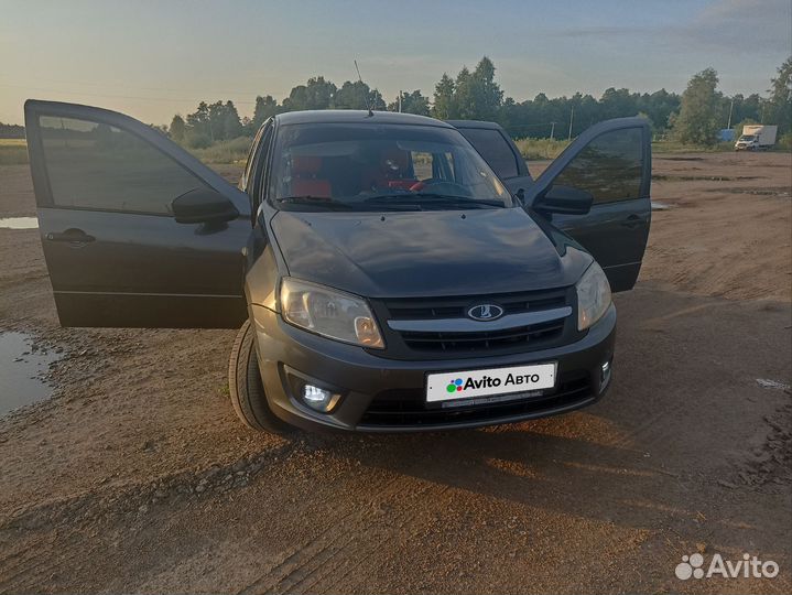 LADA Granta 1.6 МТ, 2017, 159 899 км