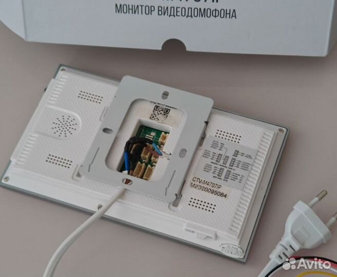 Видеодомофон + блок сопряжения