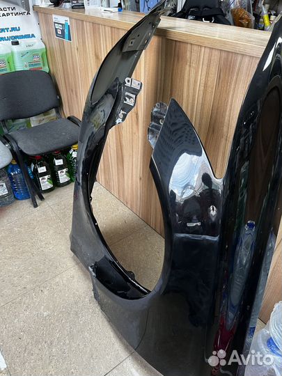 Крыло переднее Lexus LS460