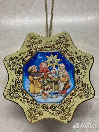 Жестяная банка для разностей.)