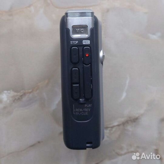 Диктофон Panasonic RQ-L11