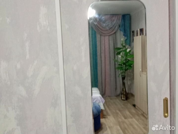 Зеркало настенное в прихожую бу