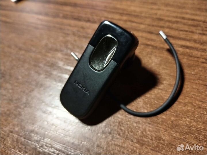 Bluetooth гарнитура nokia BH-801