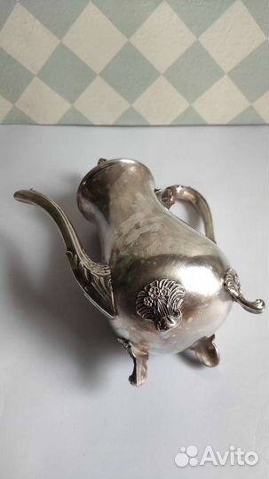 Кофейник старинный серебрение