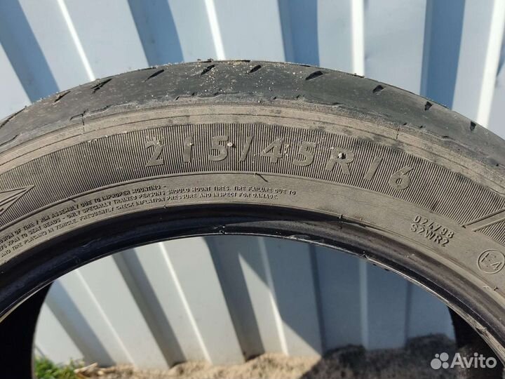 Dunlop SP Sport Maxx 215/45 R16 86H