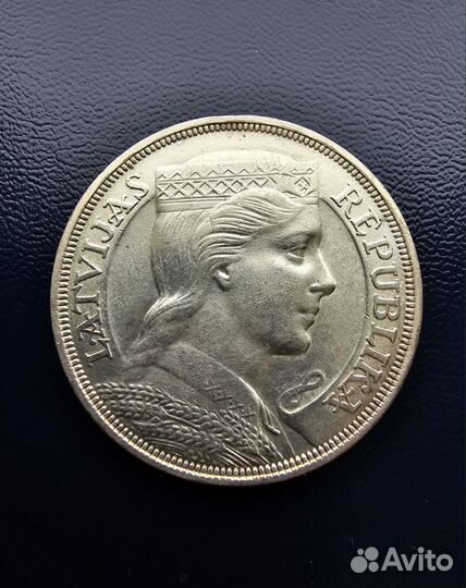 Серебрянная монета 5 латов (lati) 1931 Латвия