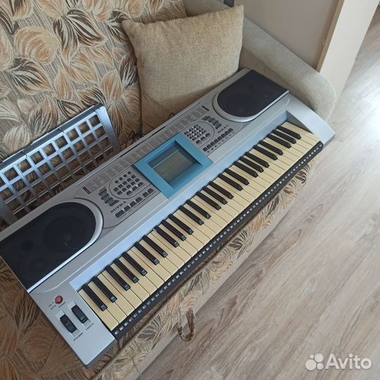 Синтезатор
