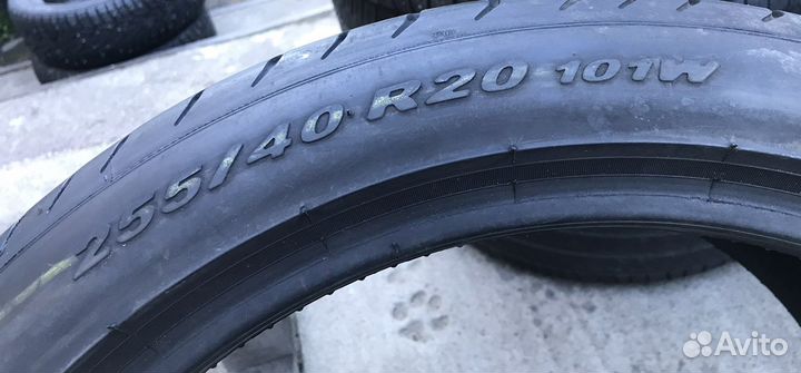 Pirelli P Zero 255/40 R20 101W