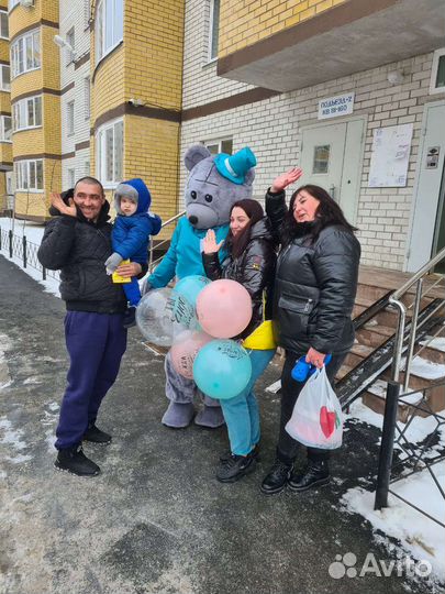 Ростовые куклы, букет из шаров в подарок