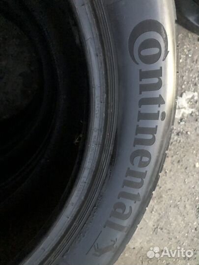 Continental ContiPremiumContact 6 215/55 R17