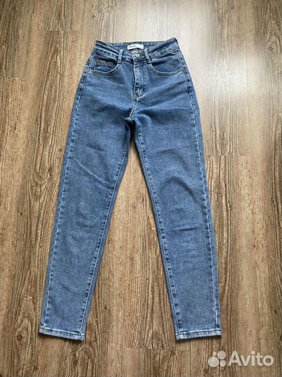 Джинсы