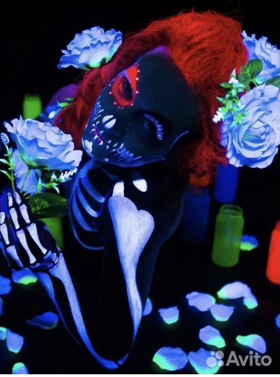 Художественная акриловая светящиеся краска