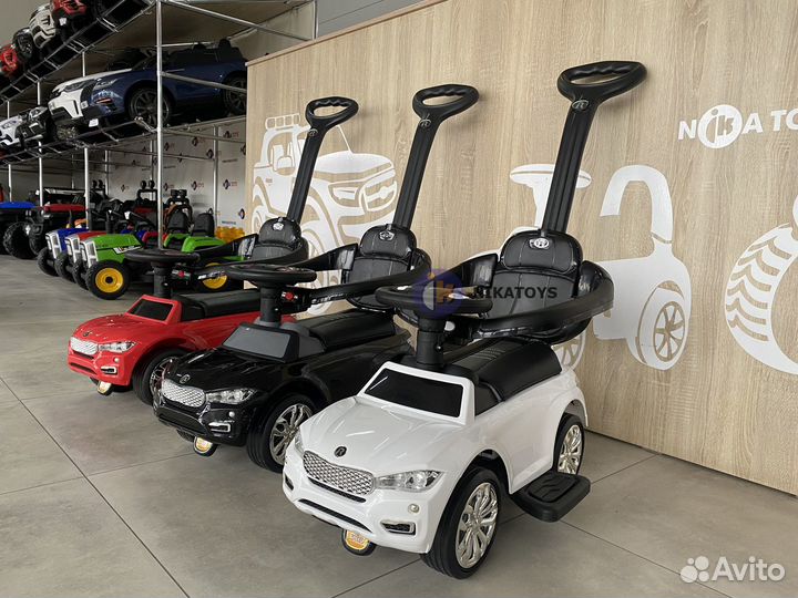 Машинка каталка (толокар) BMW