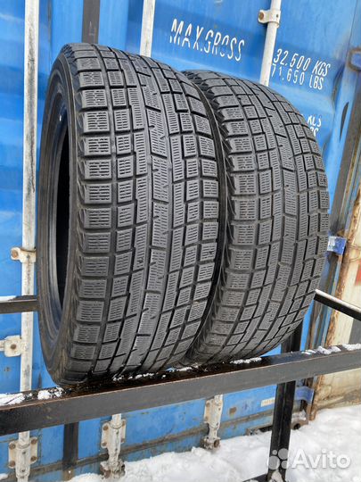 Yokohama Ice Guard IG30 205/55 R16