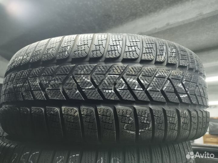 Pirelli Winter Sottozero 3 245/45 R19 Y