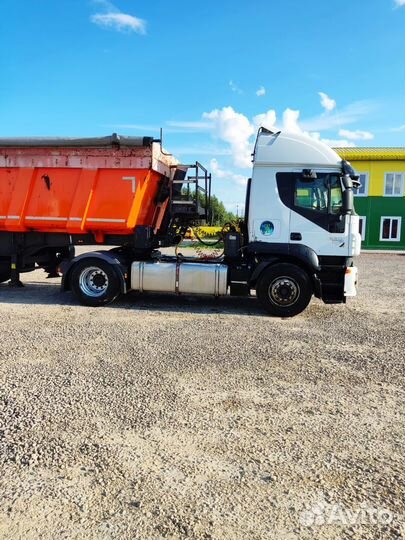 IVECO Stralis с полуприцепом, 2012