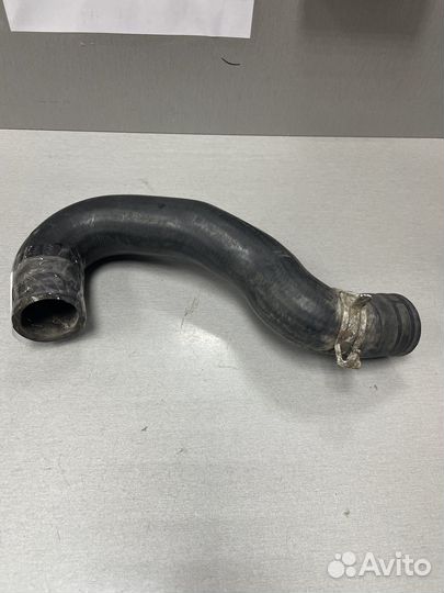 Патрубок охлаждения vag audi vw 357121051a