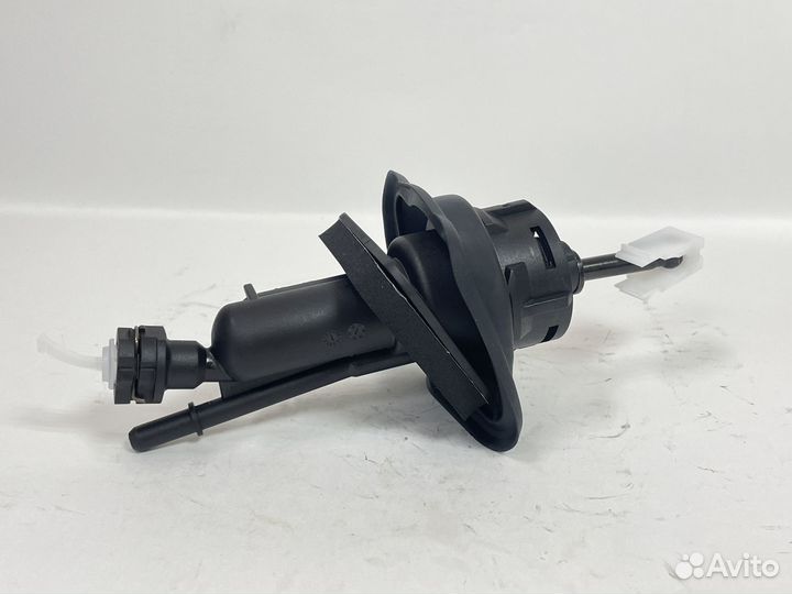 Главный цилиндр сцепления ford focus 2/mazda 3