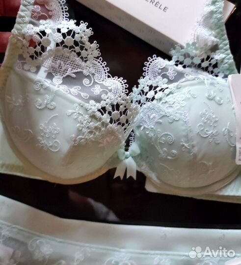 Simone Perele 75B, 80A комплект новый