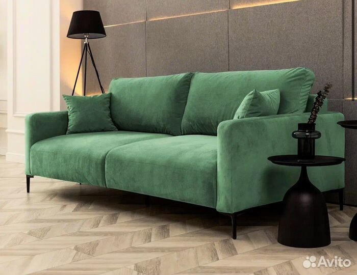 Диван прямой раскладной большой