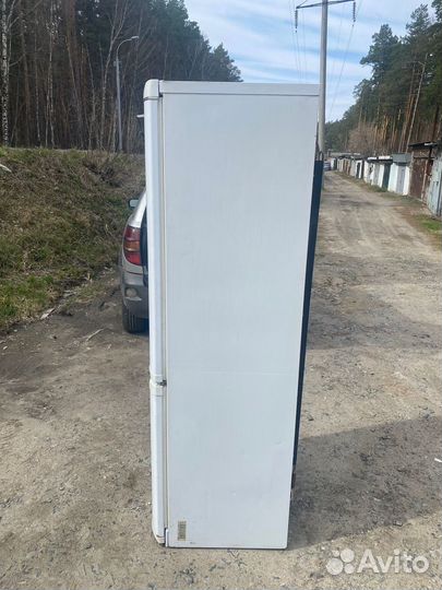 Холодильник