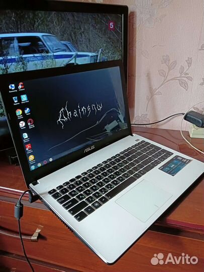 Ноутбук asus