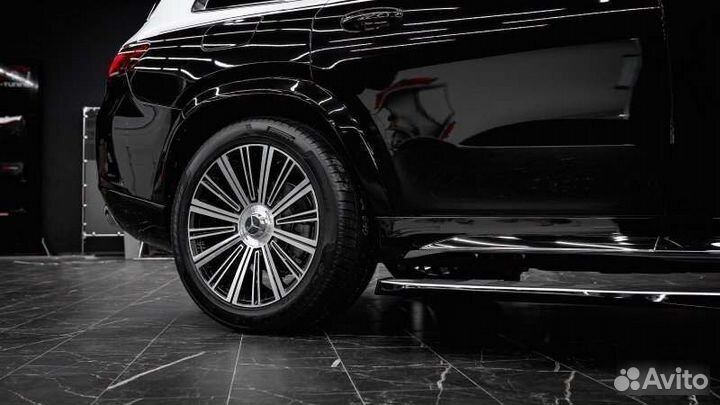 Обвес и пороги стиль Maybach Mercedes GLS x167
