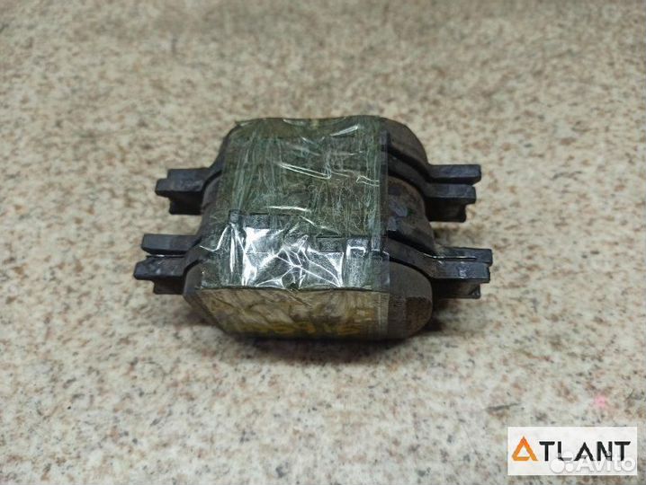 Тормозные колодки передний toyota OPA