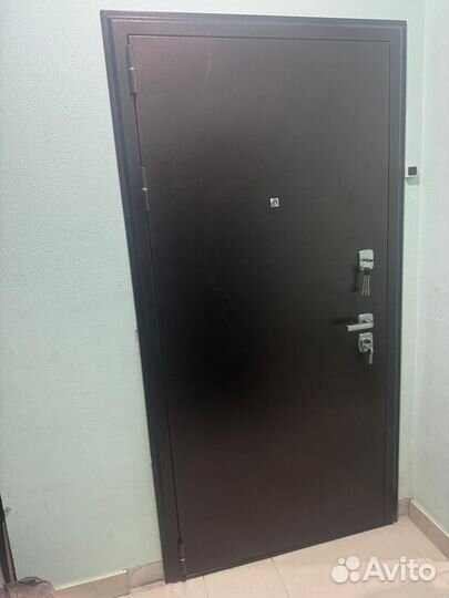 Стальная дверь от производителя. Замер и установка
