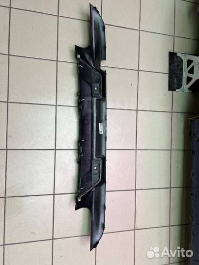 Накладка заднено бампера