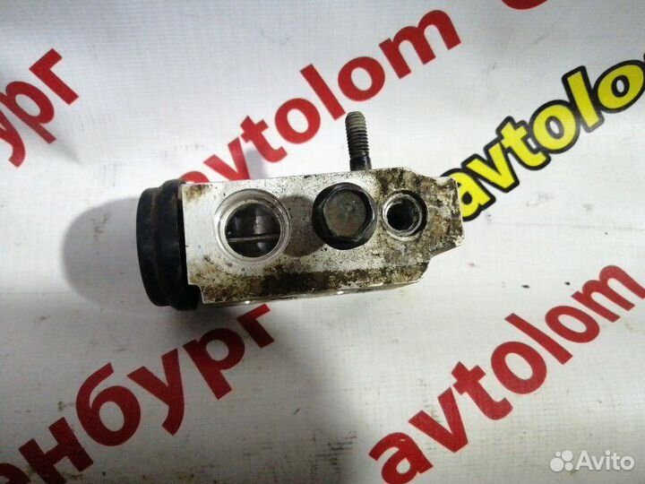 Трв клапан кондиционера Kia Sportage 3