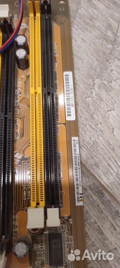 Материнская плата