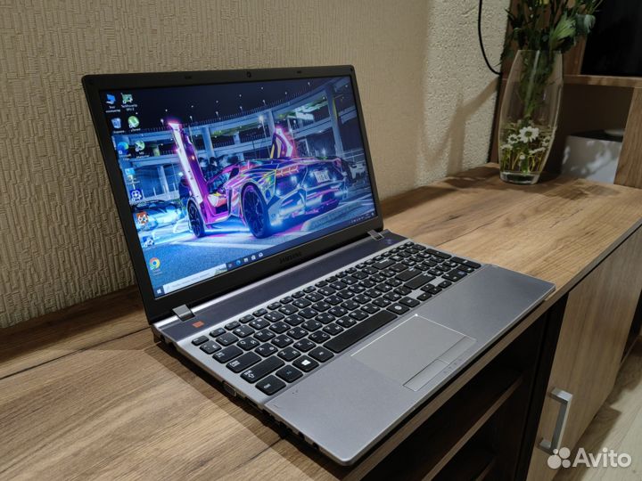 Samsung i5 / 8 гб / SSD+HDD/ Nvidia