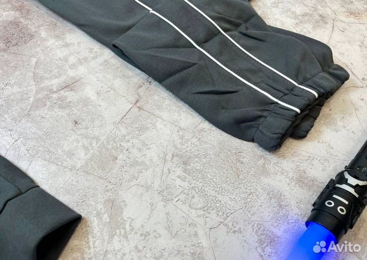 Спортивные костюмы Nike спортивные