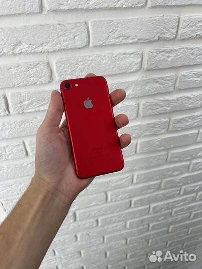 iPhone 7, 32 ГБ