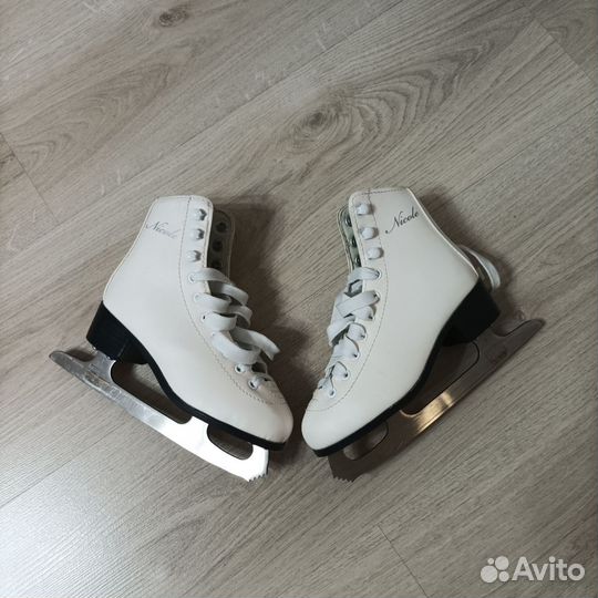 Коньки фигурные детские 30 размер