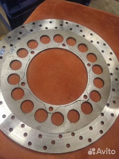 Передний тормозной диск Yamaha XVS1100 Drag Star