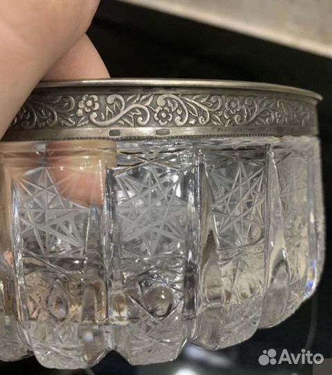 Ваза хрустальная