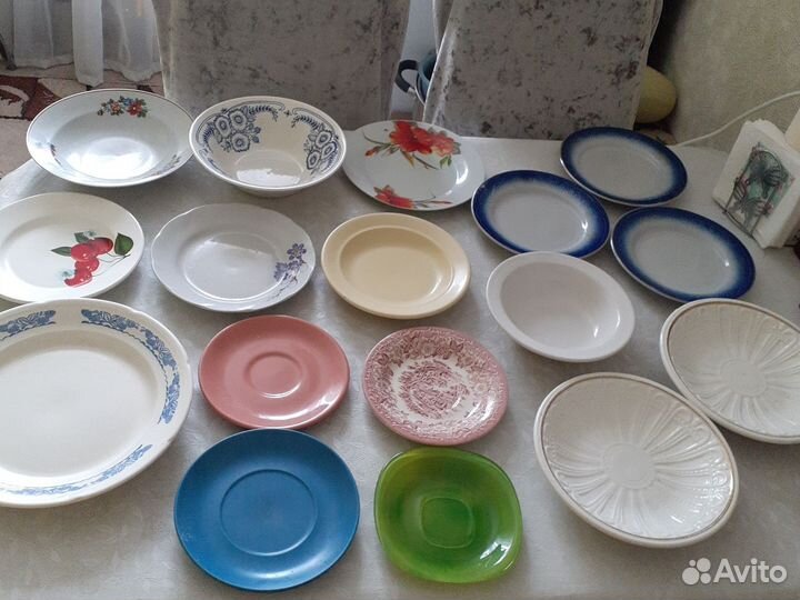 Тарелки времен СССР разные