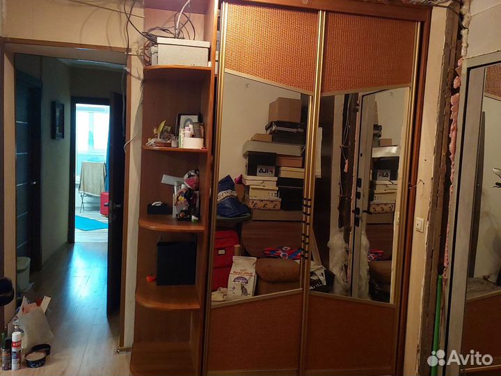 Шкаф купе с зеркалом бу