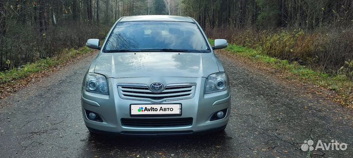 Toyota Avensis 1.8 МТ, 2007, 200 000 км