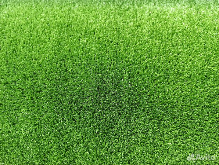 Искусственная трава в рулонах в розницу и оптом