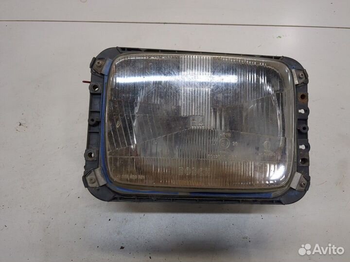 Фара (передняя) Mercedes 814, 1994