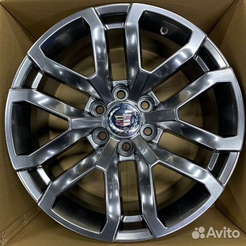 Диски на Cadillac Escalade Кадиллак Ескалейд R22